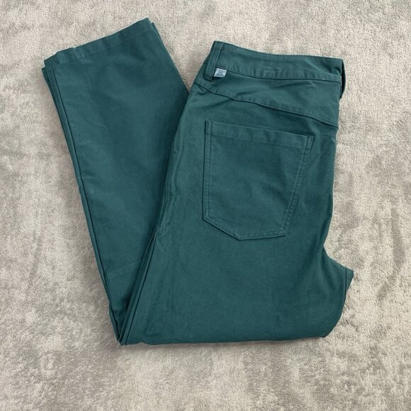 Lululemon ABC Relaxed-Fit Cropped Pant Mens 33x26” Utilitech Green Jasper Preppy - Picture 1 of 14